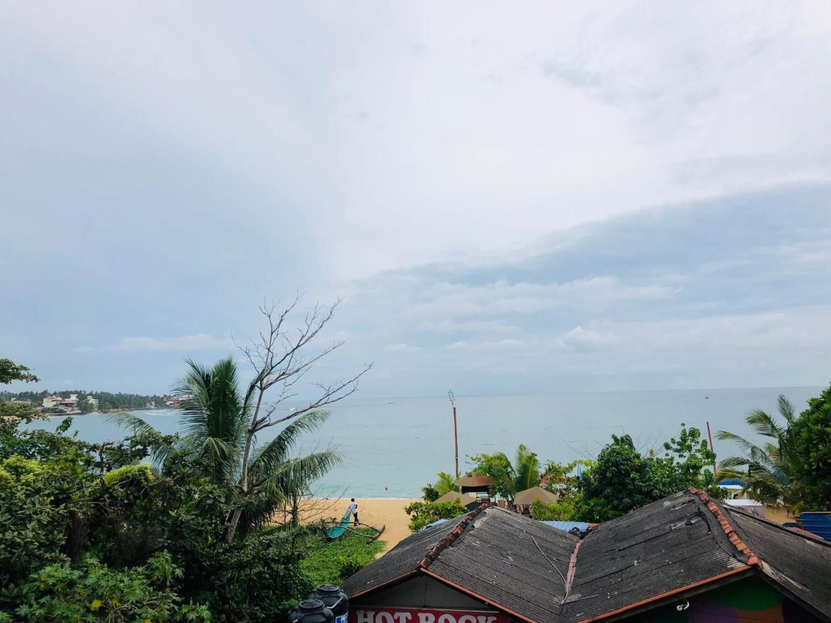 Blue Sea View Acomodação com café da manhã Unawatuna Exterior foto